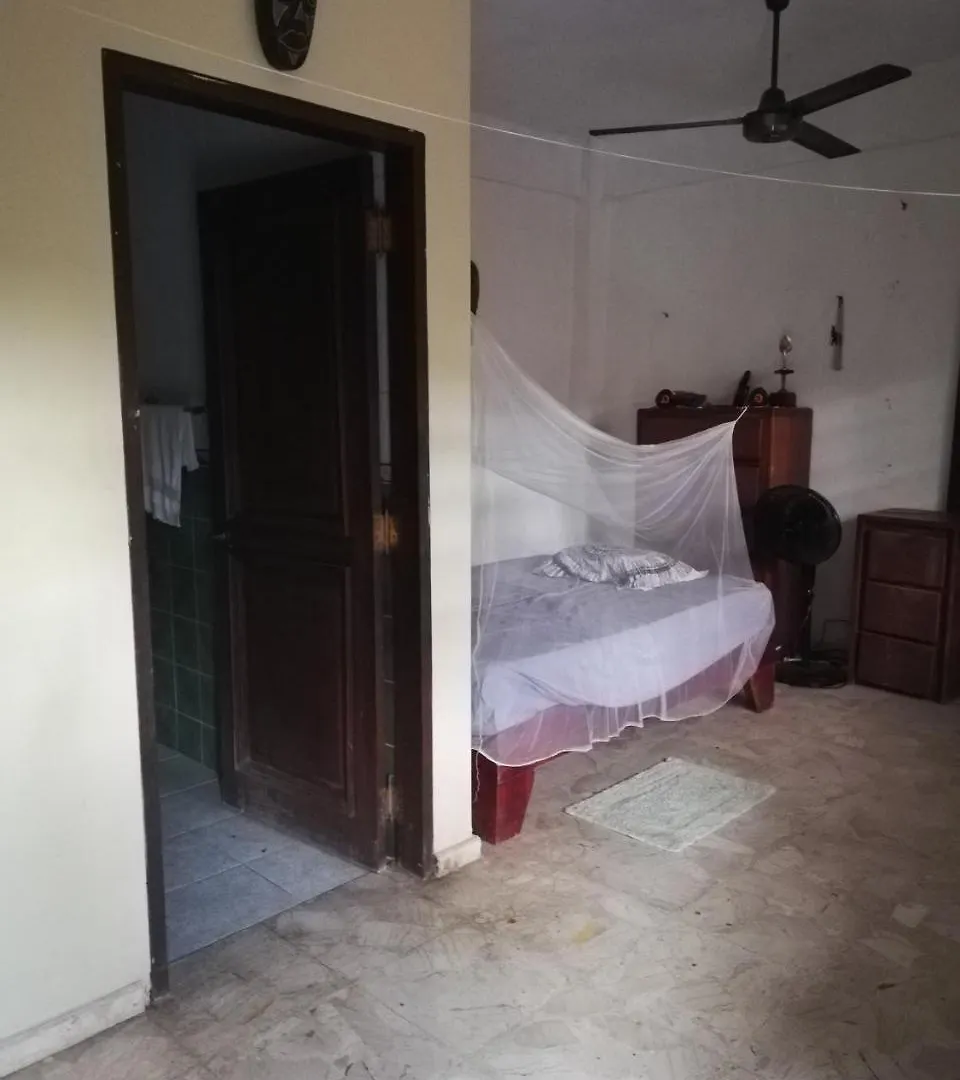 Hotel Santo Domingo 10 Dollar